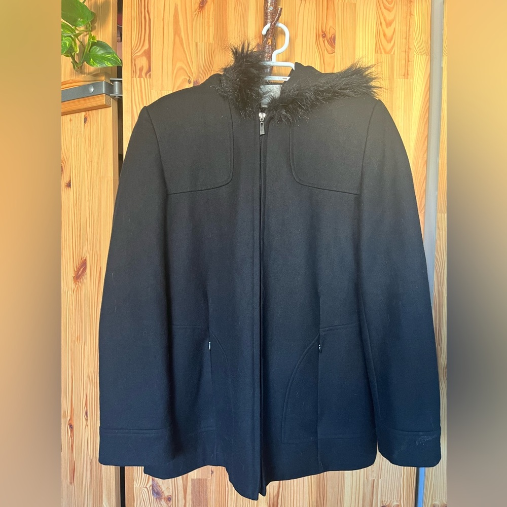 Fairweather black wool zippered coat (size M)